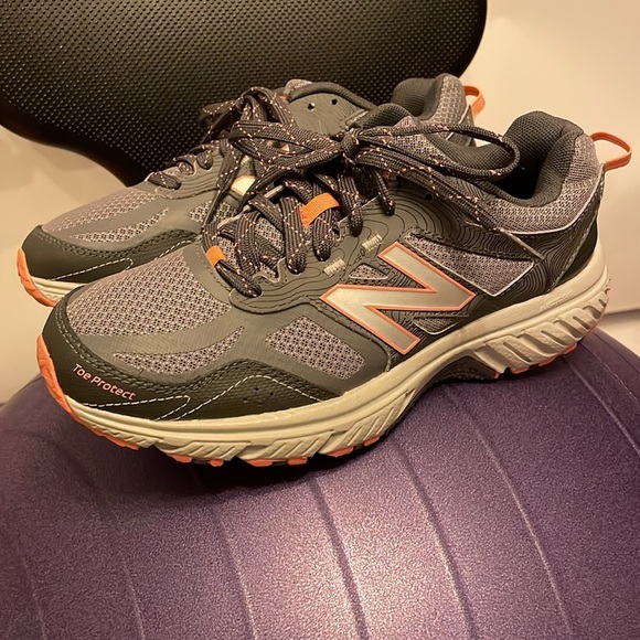 New Balance All Terrain Shoes New Balance 510v4 Hiking Shoe Women’s 7.5 Like New - Picture 2 of 12